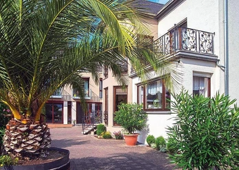 Weingut-Gästehaus Bernd Frieden (1)