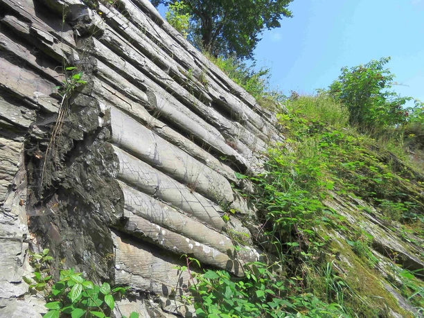 Mullion-Struktur-Felsen (2)