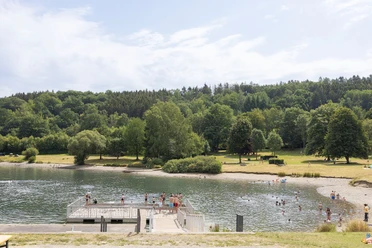 Die Naturbadestelle am Eiserbachsee