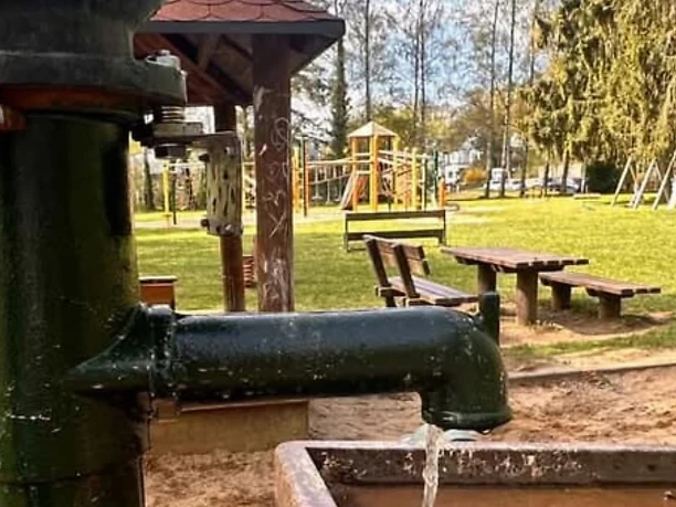 Kinderspielplatz im Kurpark Wasser