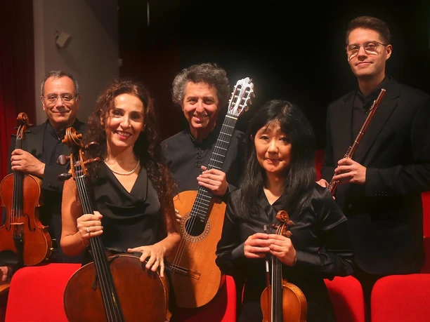 Ensemble Duomo Portrait