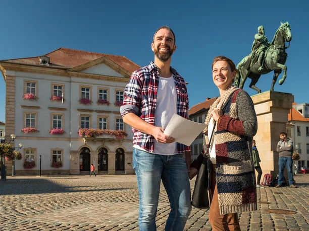 Rathaus mit Reiter