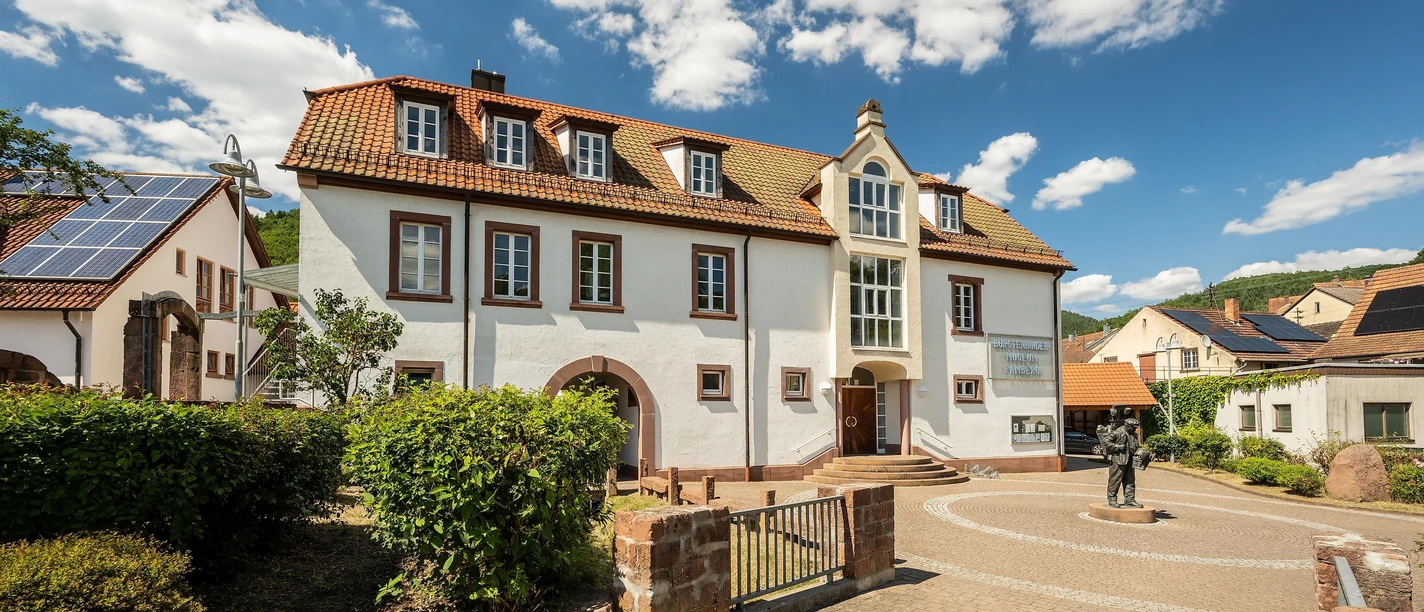 Bürstenbindermuseum Ramberg