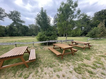 Pfadfinderhütte - Sitzmöglichkeiten, Hermeskeil