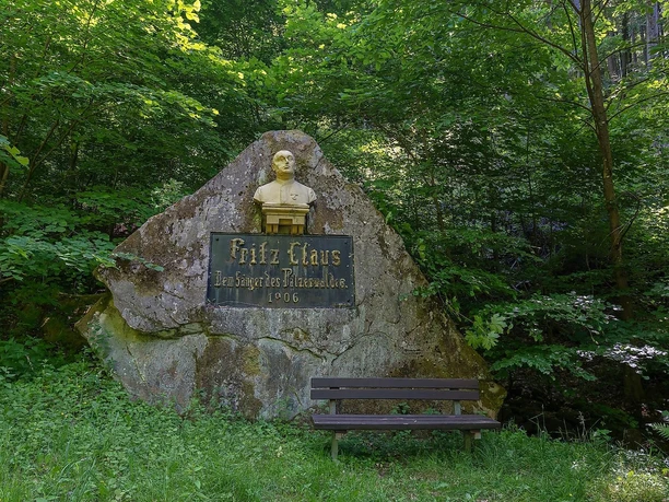 Fritz-Claus-Denkmal