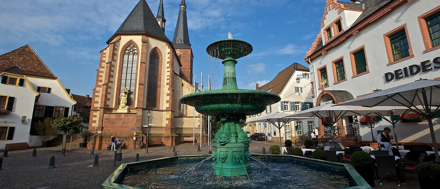 Marktplatz Deidesheim 2