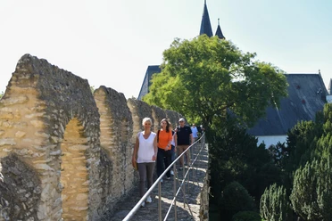 Führung auf dem Wehrgang
