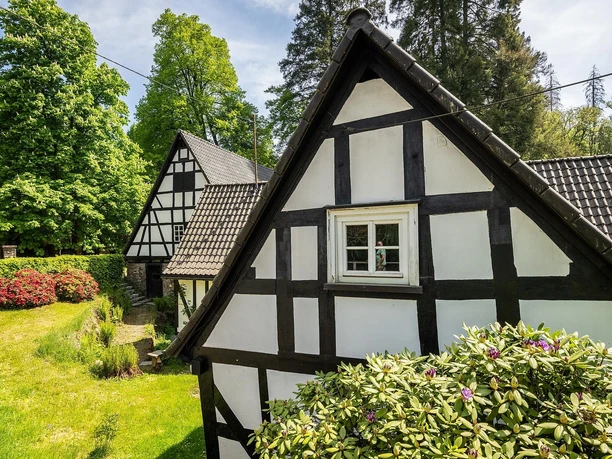 Fachwerkbauten bei Schloss Crottorf