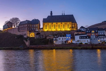 Saarburg bei Nacht (1)