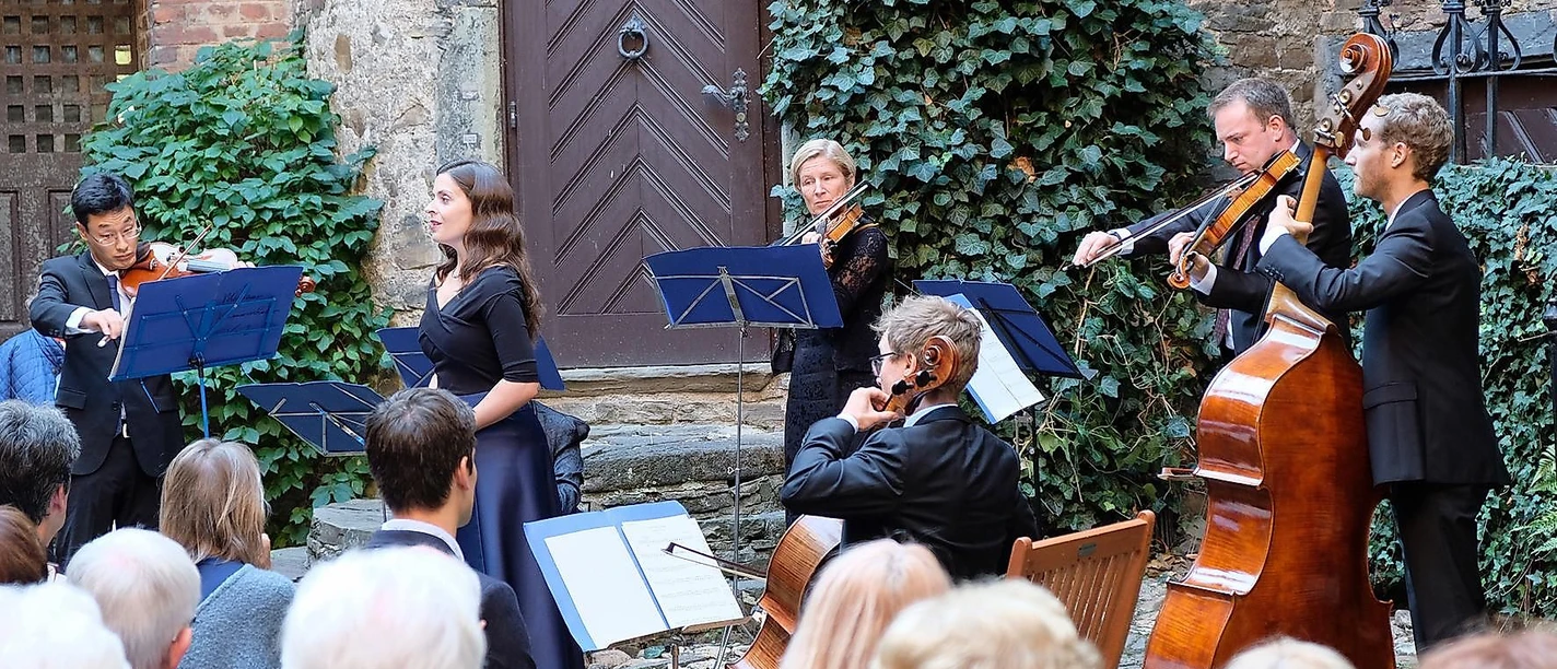 Serenade Schloss Schönstein