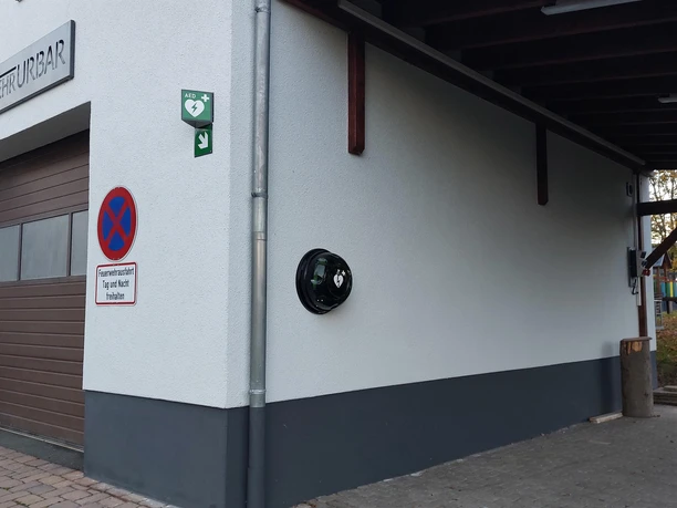Defi am Feuerwehrhaus