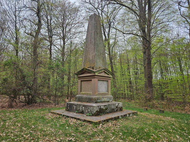 Marceau Denkmal