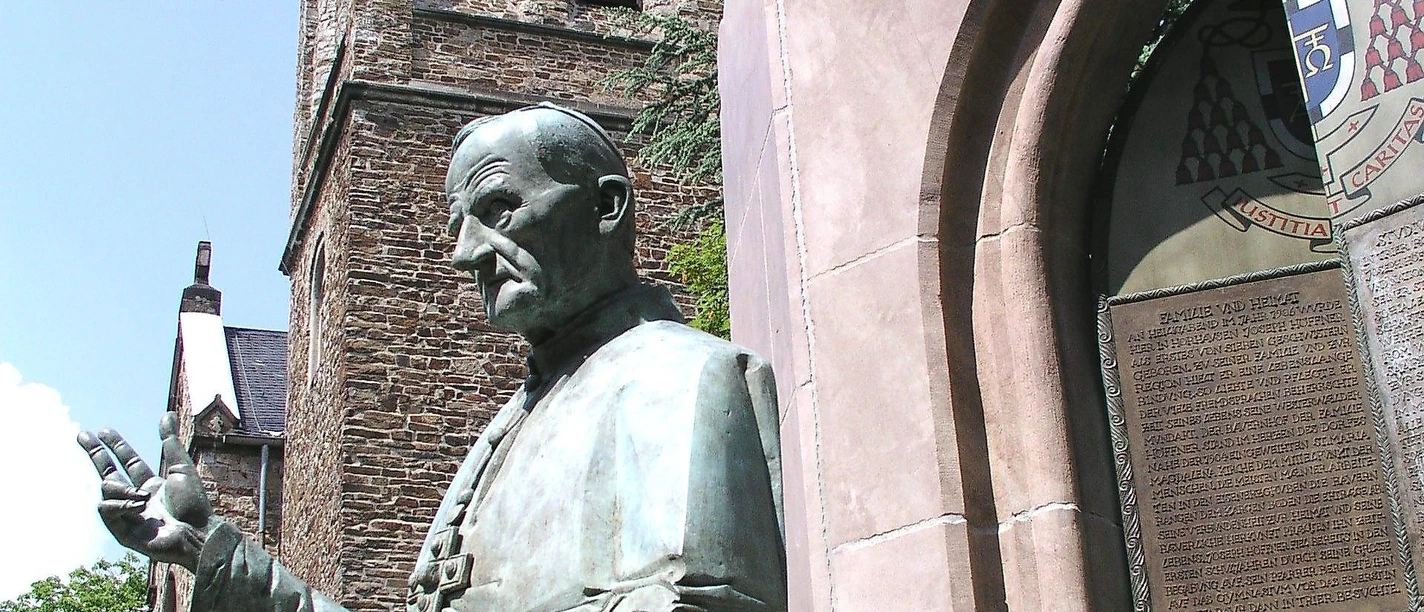 Spätneuromanische Basilika Horhausen Spätneuromanische Basilika Horhausen
