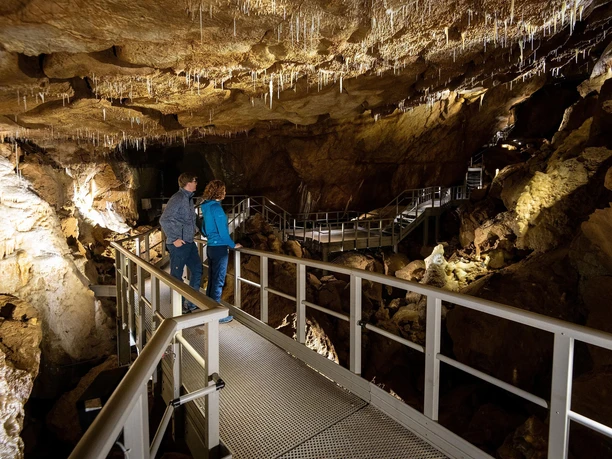 Schauhöhle-Herbstlabyrinth