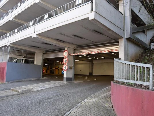 Einfahrt Oberstadt Parkhaus Marburg