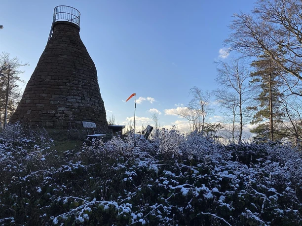 Hohenbergturm im Winter