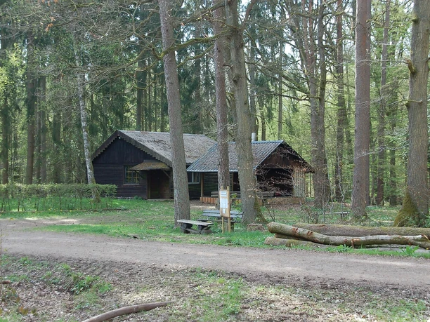 Start und Ziel an der Schutzhütte