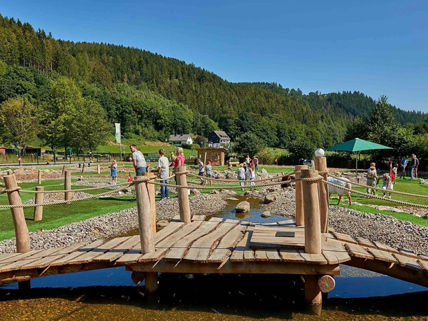 Auch das Wasser ist im Spiel