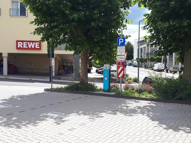 Charing Station RWE