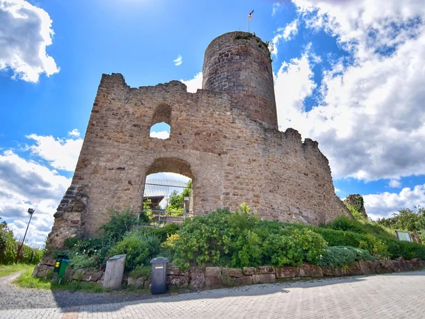 Burgruine Mellnau in Wetter