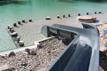Rutsche in den Nichtschwimmerbereich