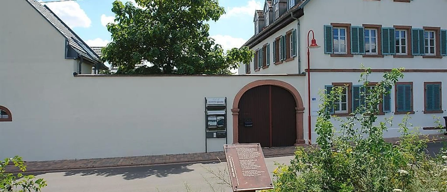 Künstlerhaus m Gedicht