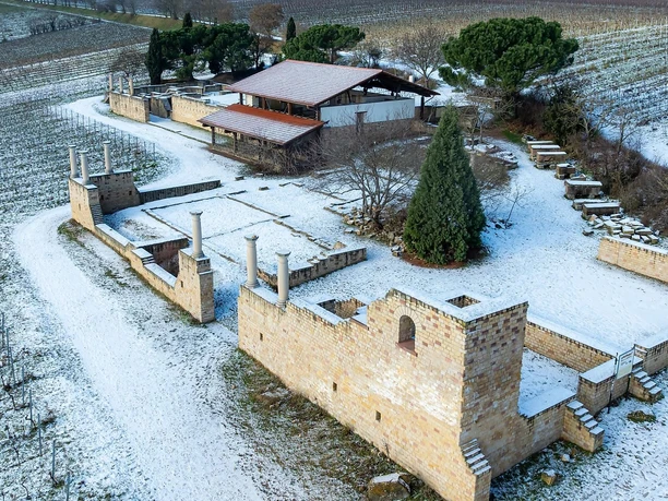 Römervilla Weilberg im Schnee