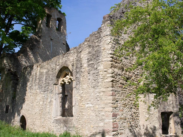 Außenansicht der Kirchenruine St. Maria Magdalena