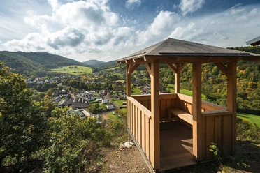 Aussichtspavillion auf der Spicher Ley