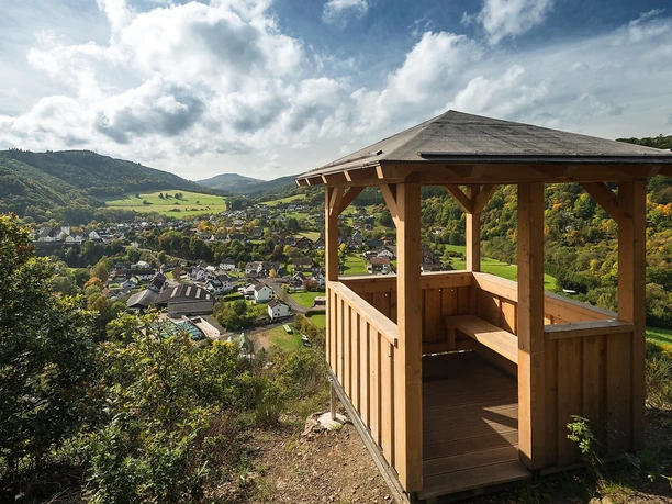 Aussichtspavillion auf der Spicher Ley