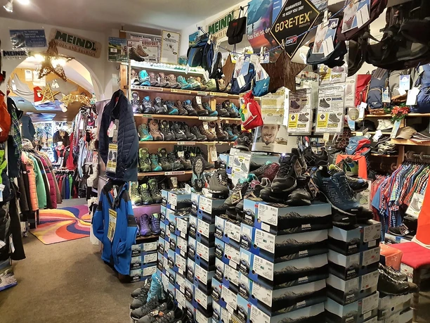 Auswahl Sport und Wanderschuhe