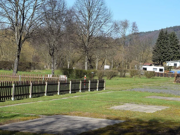 Stellplätze Campingplatz Lahnaue in Marburg
