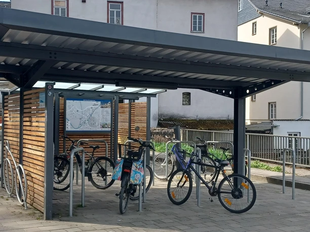 Fahrradabstellplätze