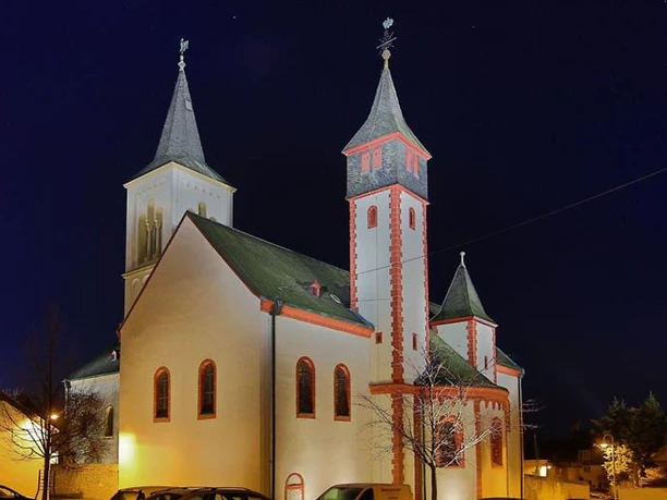 Saalkirche 1