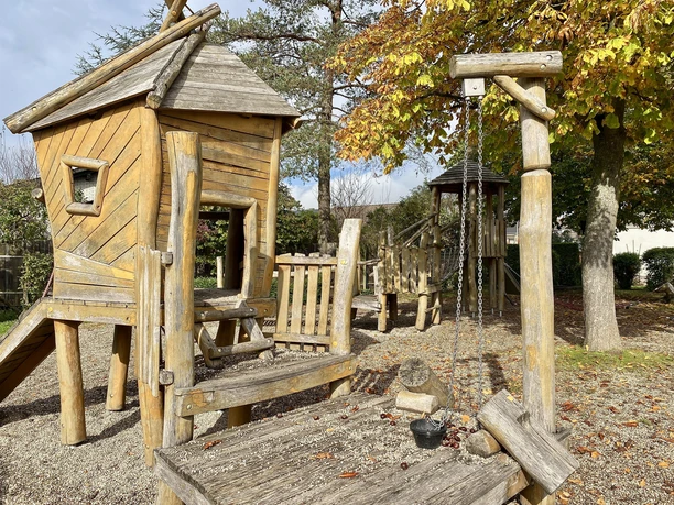 Spielplatz Kropsburgstraße Offenbach (9)