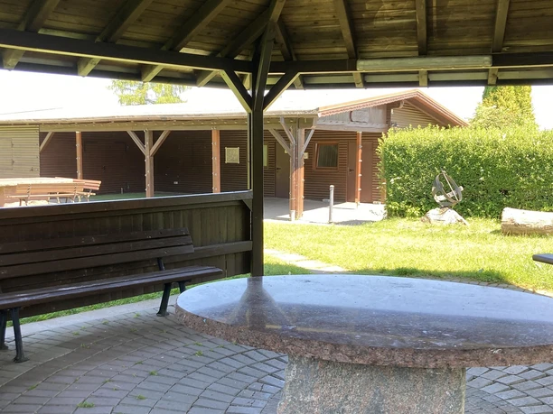 Schutzhütte und Spielplatz Hirzenhain 3