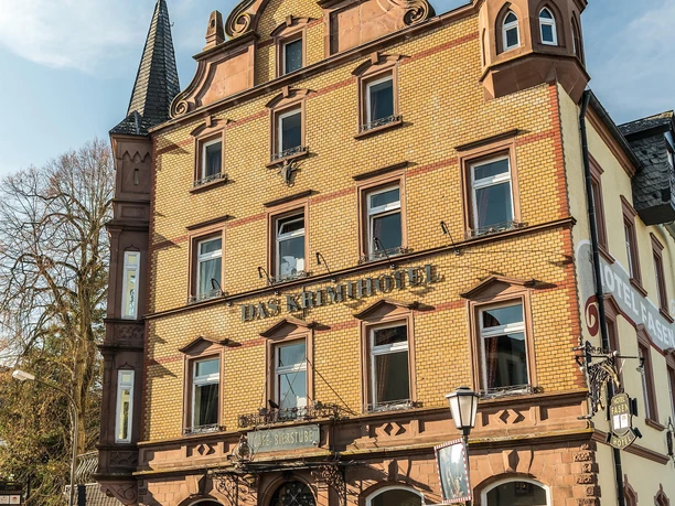 Eifelsteig-2019-093-Krimihotel, Hillesheim