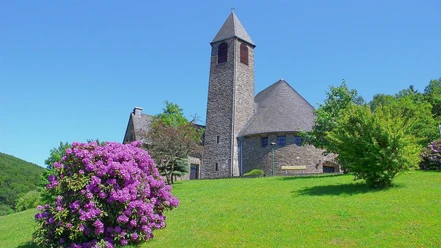 Kath. Heilig-Kreuz-Kirche in Herkersdorf