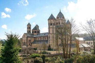 Abteikirche Maria Laach, Außenansicht
