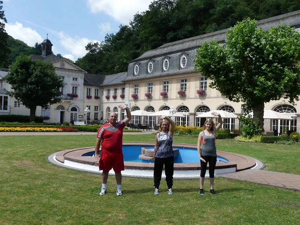 Qi Gong im Kurpark