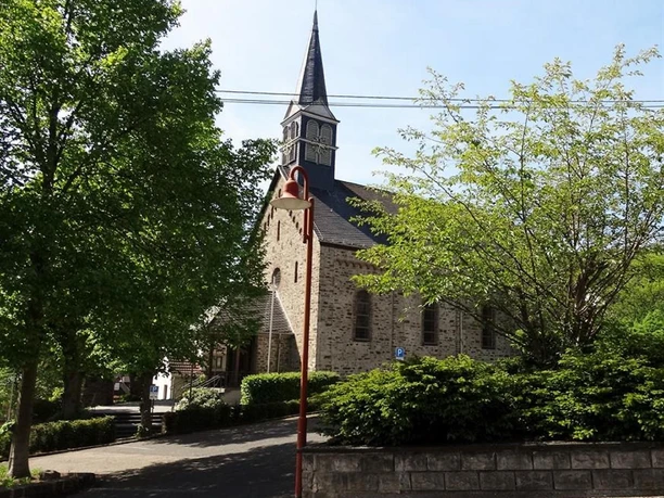 St. Michael-Kirche Roßbach