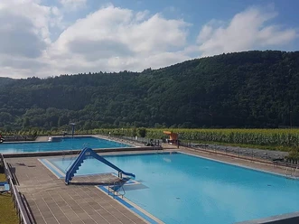Freibad Ellenz-Poltersdorf