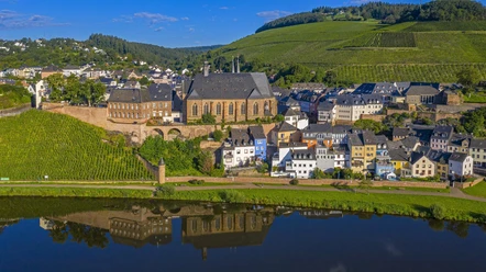 Blick auf Saarburg
