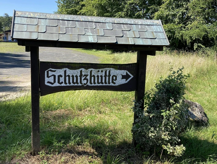 Schutzhütte und Spielplatz Hirzenhain 1