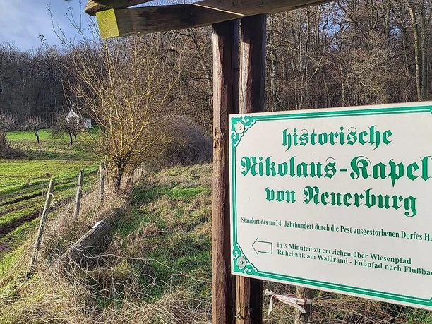 Hinweis zur Kapelle am WW Nr. 5