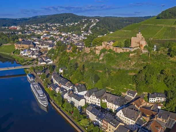 Blick au Saaarburg (2) Blick au Saaarburg (2)