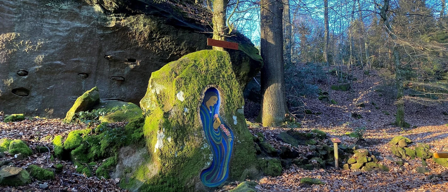 Madonna im Stein