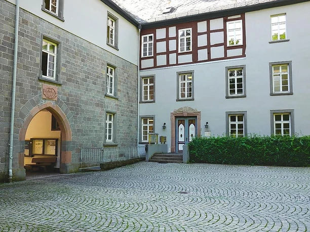 Eingang zur Gemeindeverwaltung
