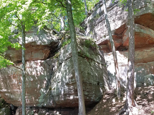 Geißenschlupf-Felsen am Kippkopf nahe Leimen/Pfalz