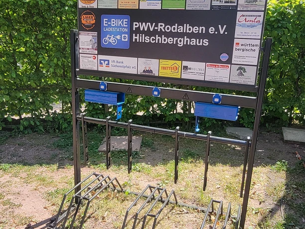 E-Bike-Ladestation am PWV-Hilschberghaus